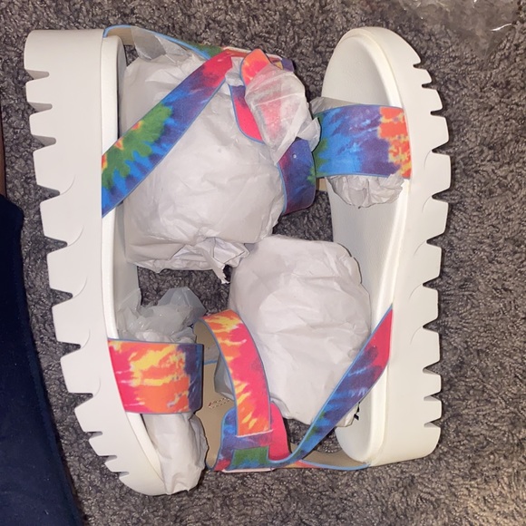 Last Pair Size 9 NWt - Picture 5 of 5